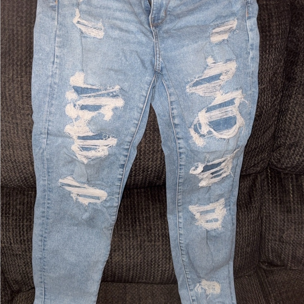 American Eagle Outfitters High Rise Distressed Jeans - Light Blue
